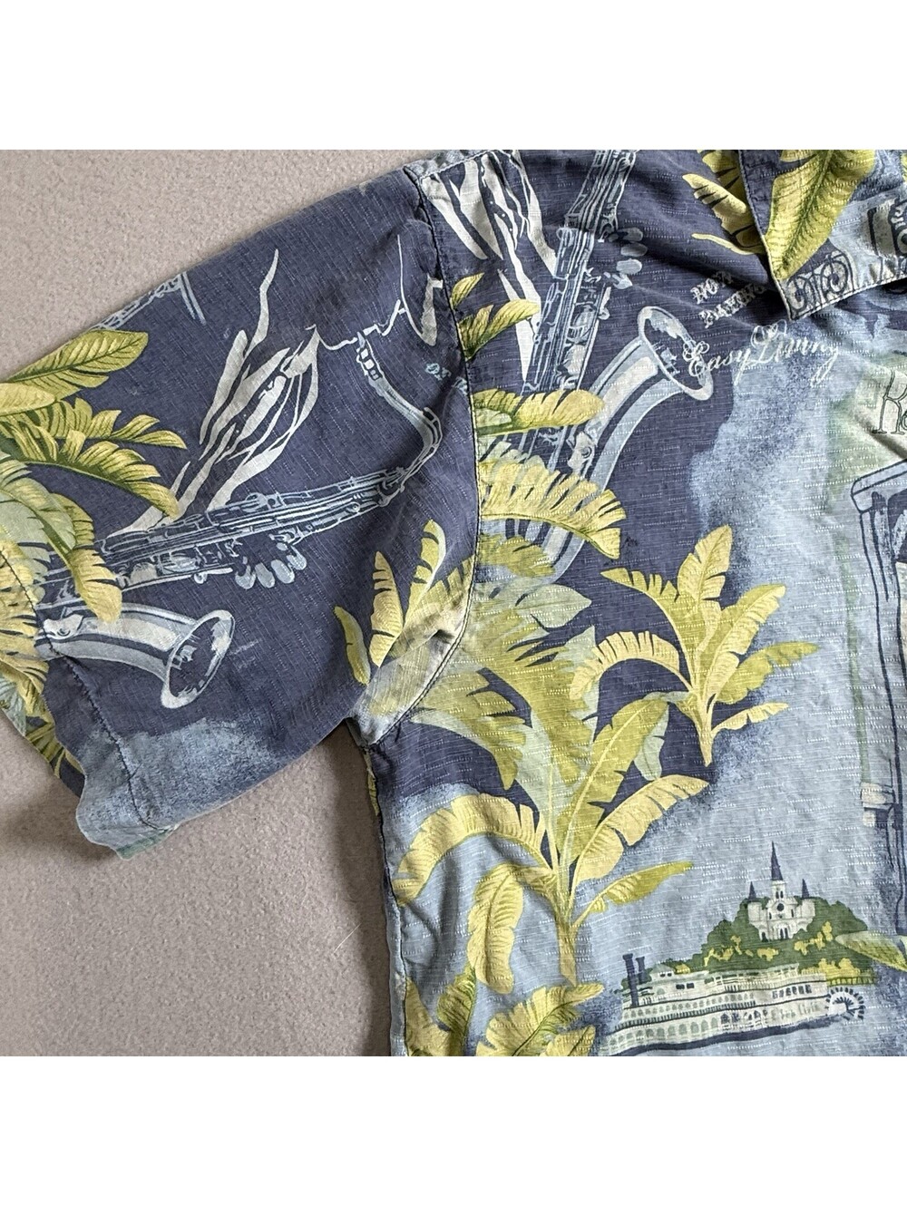 TOMMY BAHAMA SILK SHIRT MENS XL King Of The Blues Saxophone Easy Street Hawaiian - Picture 4 of 8